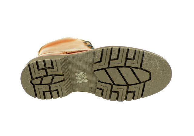Front Sherlock Tan Boot
