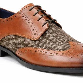 Front Chester II Tweed Brogue Shoe